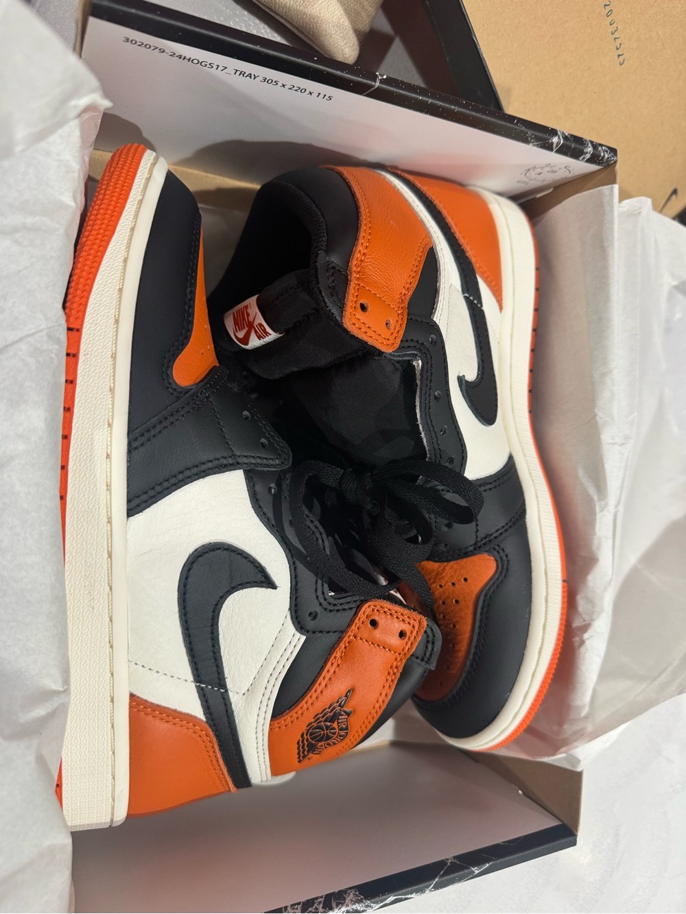 Nike Air Jordan 1 Mid — Black/White/Orange